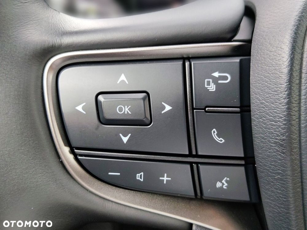 Lexus UX - 19