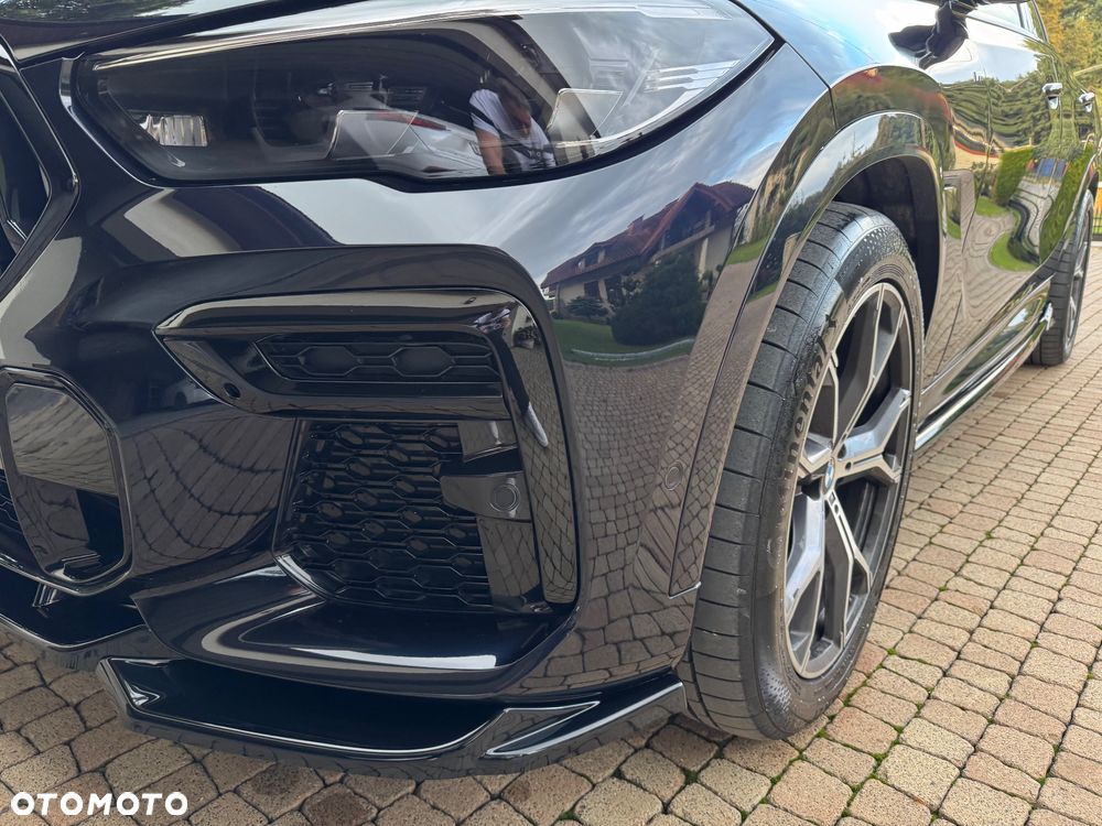 BMW X6 xDrive30d mHEV - 13