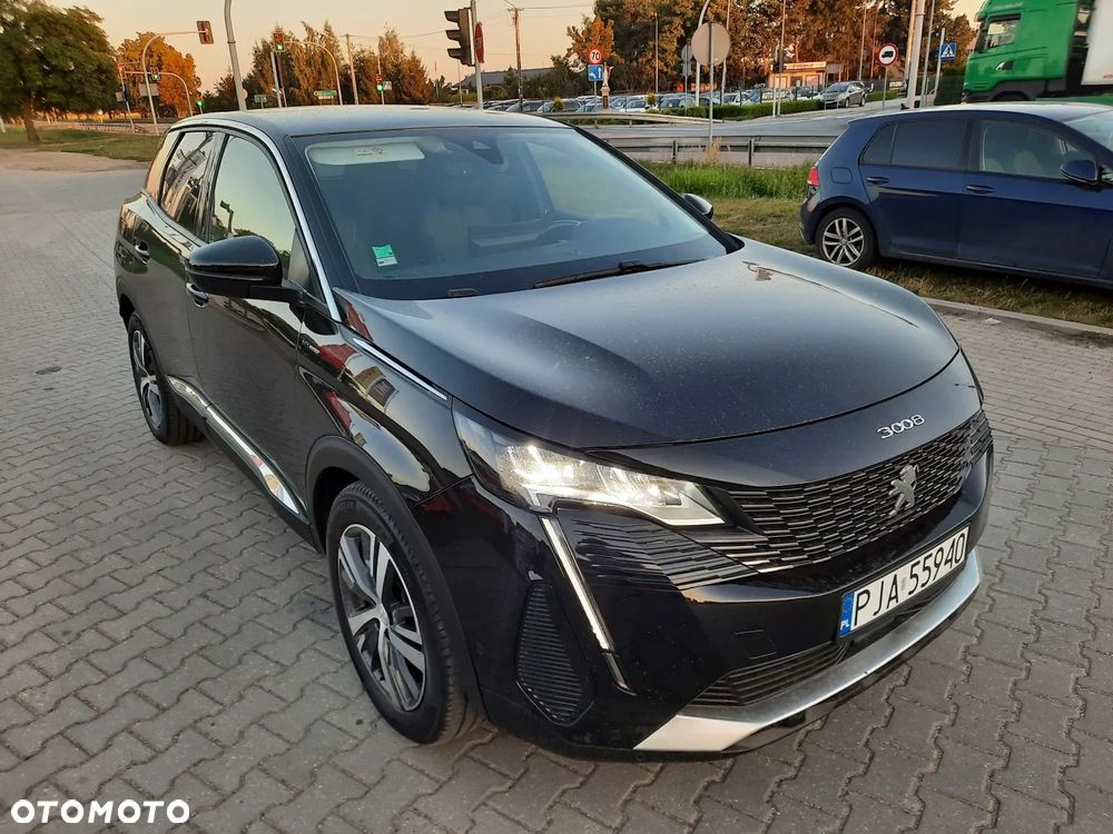 Peugeot 3008 1.6 PureTech HYbrid Allure S&S EAT8 - 4