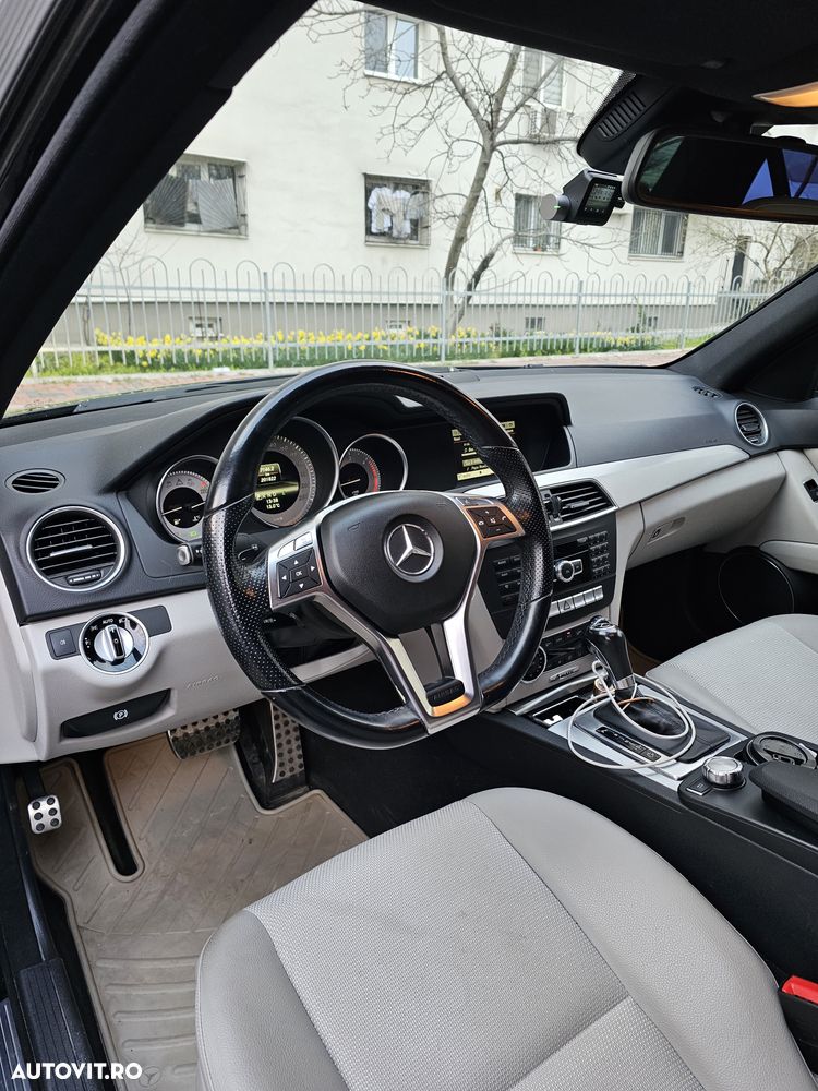 Mercedes-Benz C 250 CDI 4Matic 7G-TRONIC Avantgarde Edition - 9