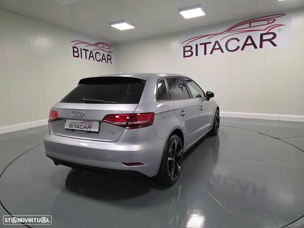 Audi A3 Sportback 1.6 TDI Design - 24