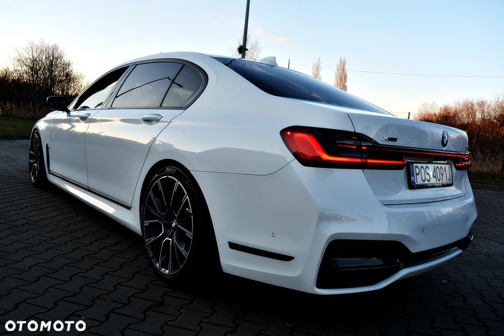 BMW Seria 7 750Li xDrive - 5