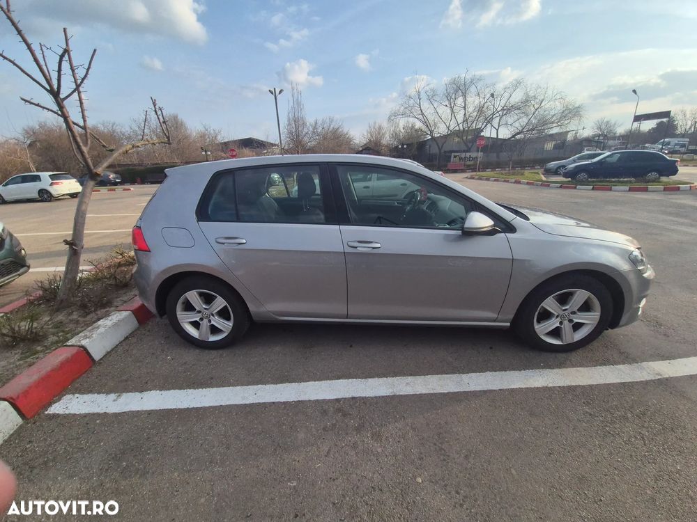 Volkswagen Golf 2.0 TDI 4Motion - 5