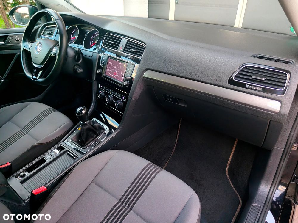 Volkswagen Golf 1.4 TSI BlueMotion Technology Allstar - 27