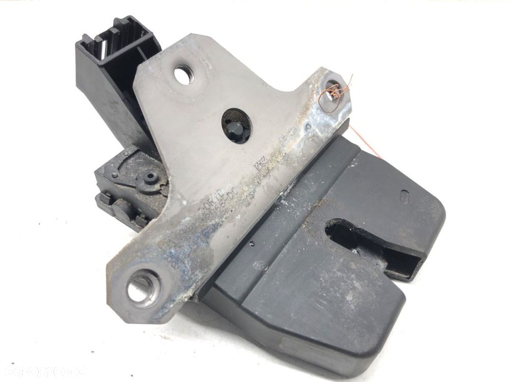 ZAMEK KLAPY TYLNEJ - 49.00 PLN - FORD FOCUS III 2010 - 2022 1.5 TDCi 70 kW [95 KM] olej napędowy - 2