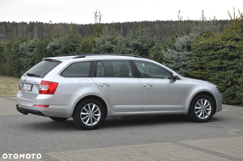 Skoda Octavia 1.8 TSI Style DSG - 17