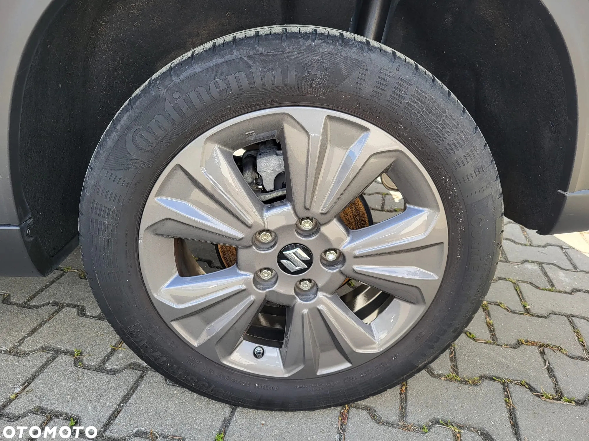 Suzuki Vitara 1.0 Boosterjet Comfort 2WD - 24