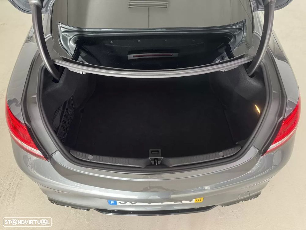 Mercedes-Benz C 63 AMG S - 22