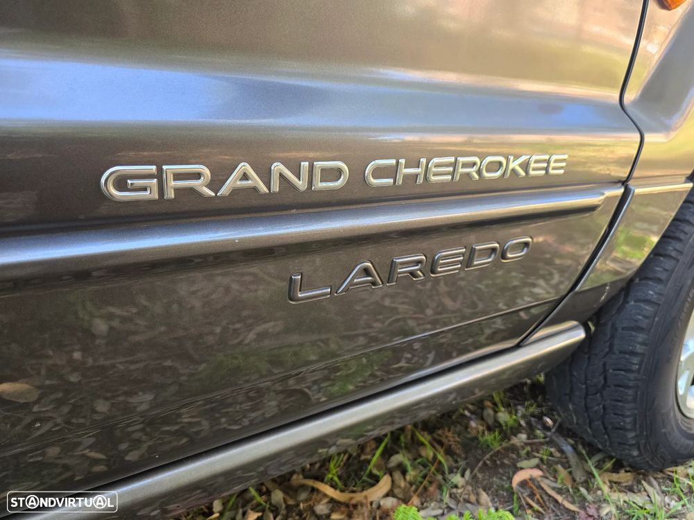 Jeep Grand Cherokee 3.1 TD Laredo - 47