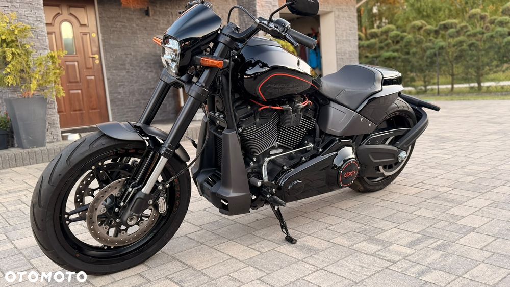 Harley-Davidson Softail FXDR - 2