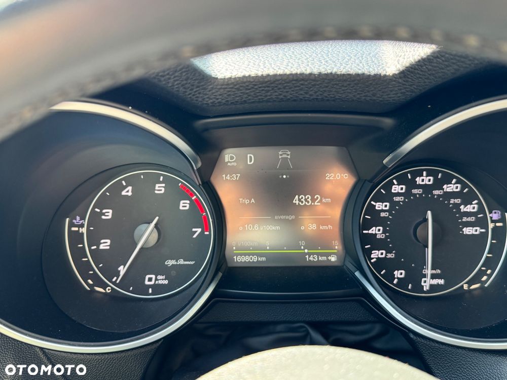 Alfa Romeo Stelvio 2.0 Turbo TI Q4 - 20