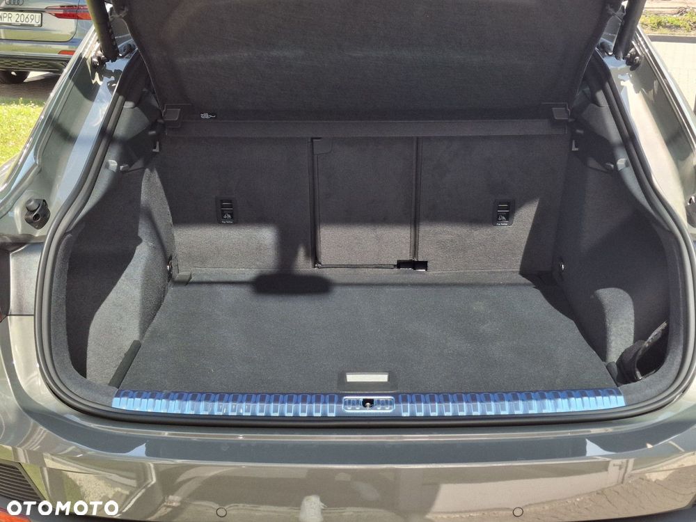 Audi Q3 Sportback - 20