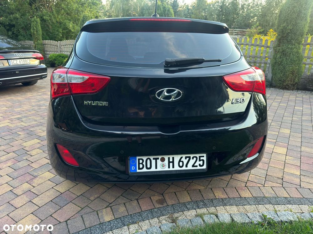 Hyundai i30 i30cw 1.4 Fifa World Cup Edition - 17