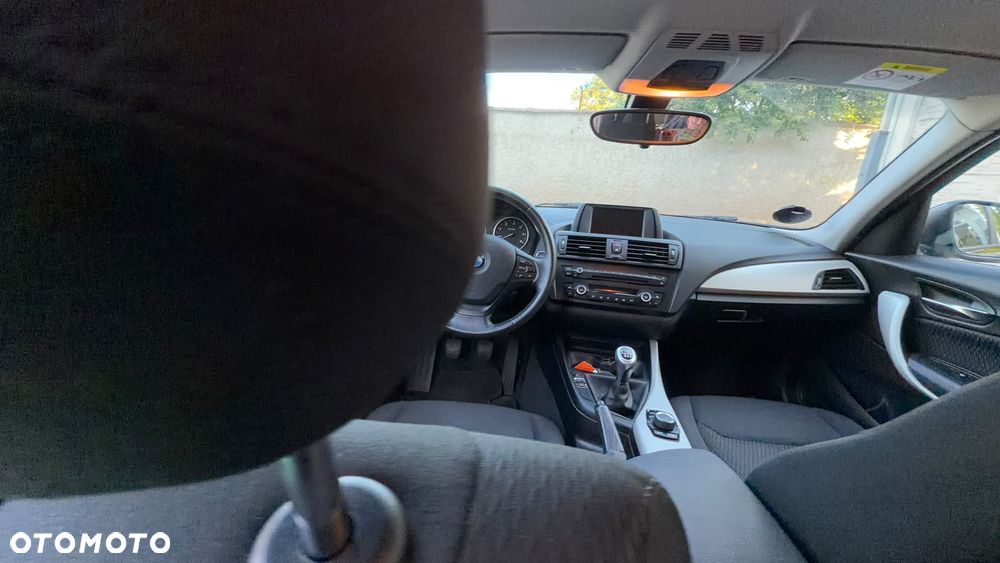 BMW Seria 1 - 29