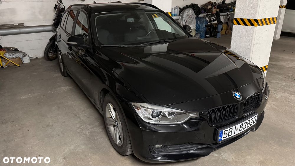 BMW Seria 3 318d - 11