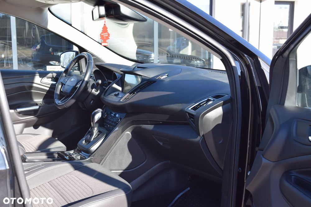 Ford Kuga 2.0 TDCi 4x4 Titanium - 21