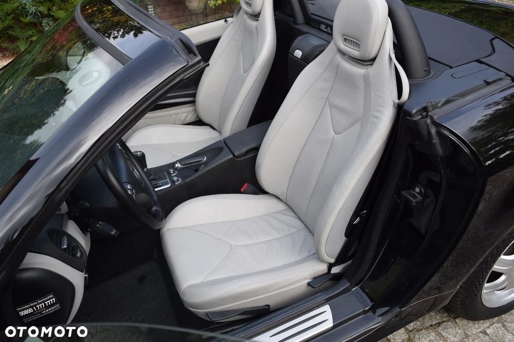 Mercedes-Benz SLK - 17