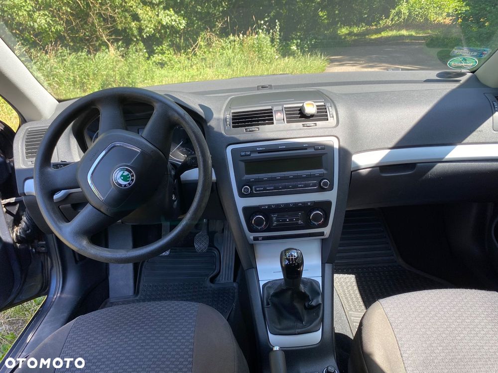Skoda Octavia 1.6 - 8