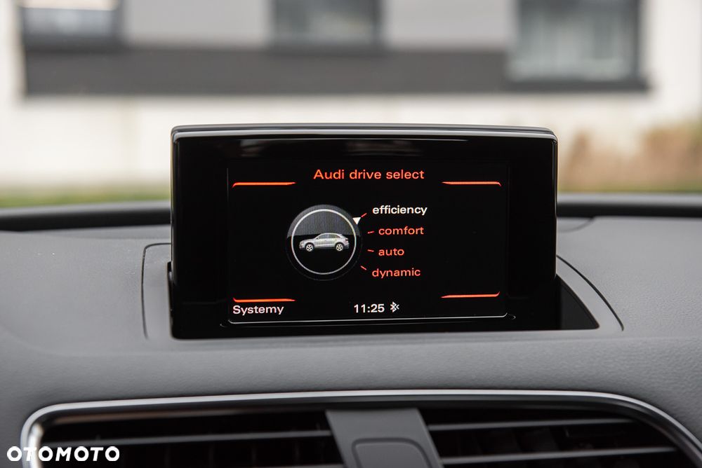 Audi Q3 2.0 TFSI Quattro Design S tronic - 28