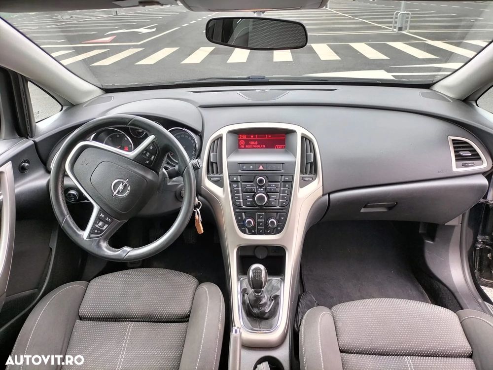 Opel Astra 1.7 CDTI DPF ecoFLEX Start/Stop 150 Jahre - 8
