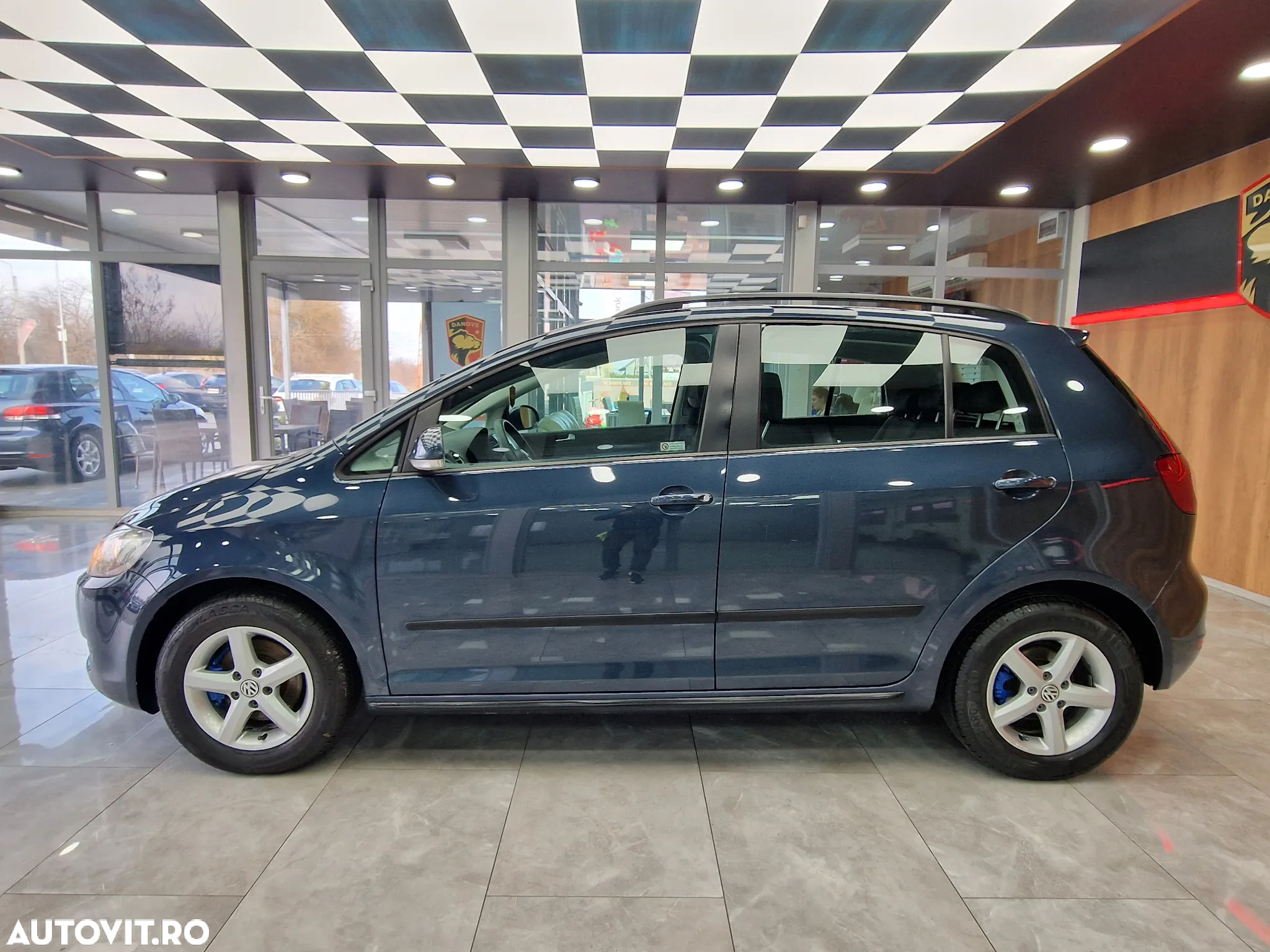 Volkswagen Golf 1.4 Comfortline - 4