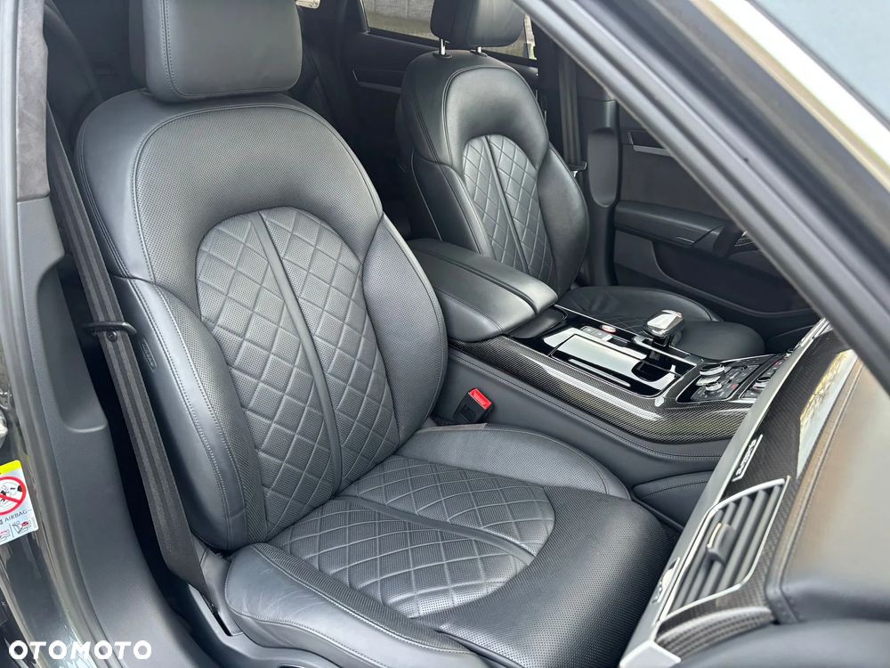Audi S8 - 19