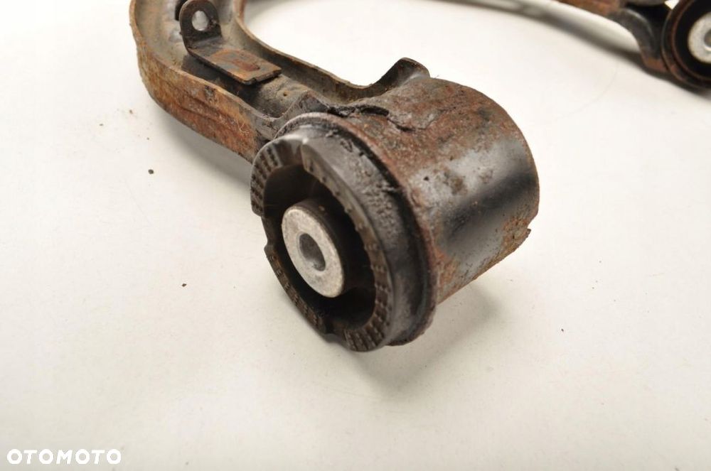 Tesla Model S P85D WAHACZ PRAWY PRZÓD 1043966-0-A - 5