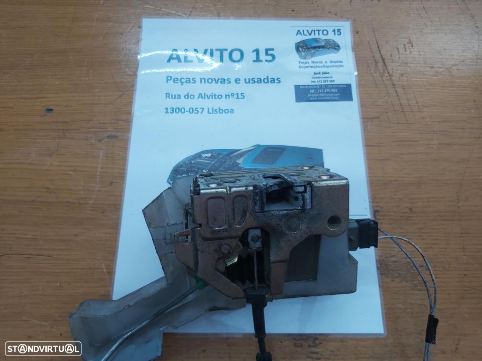 Fechadura direita Renault Clio 2 3p - 1