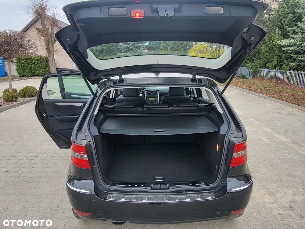 Mercedes-Benz Klasa B - 24