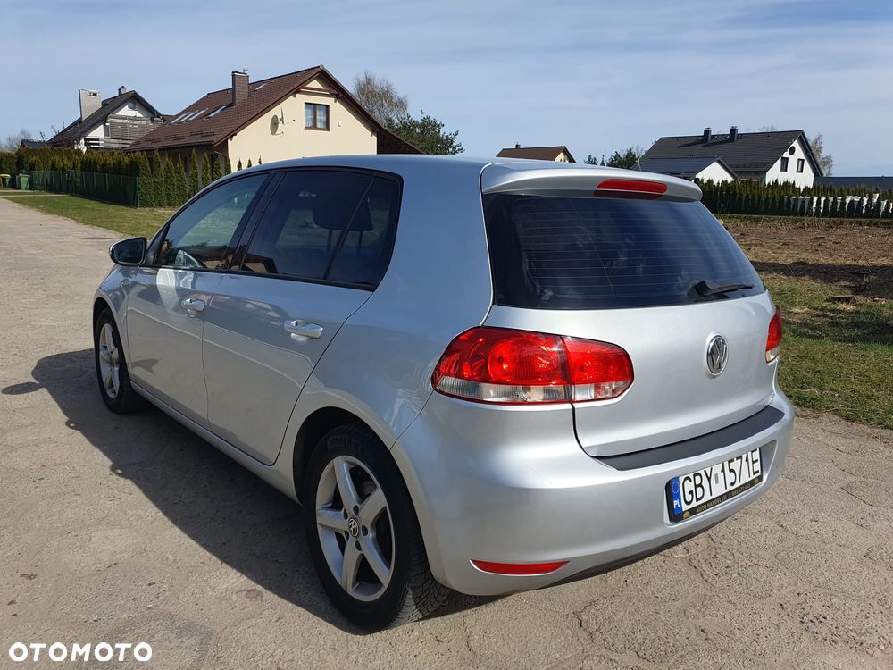 Volkswagen Golf 1.6 Comfortline - 5