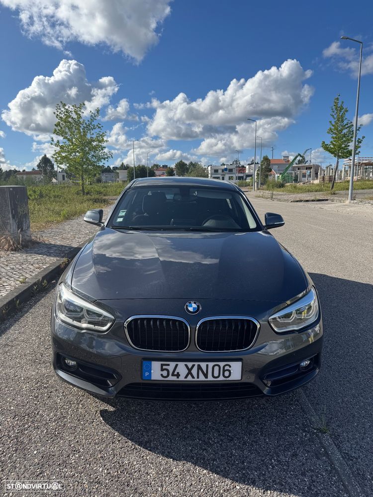 BMW 116 d Line Urban - 1