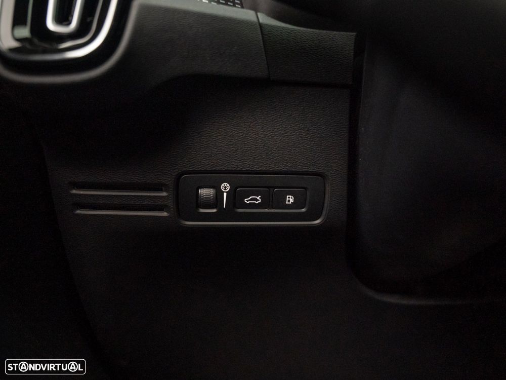 Volvo XC 40 1.5 T5 PHEV R-Design Expression - 22