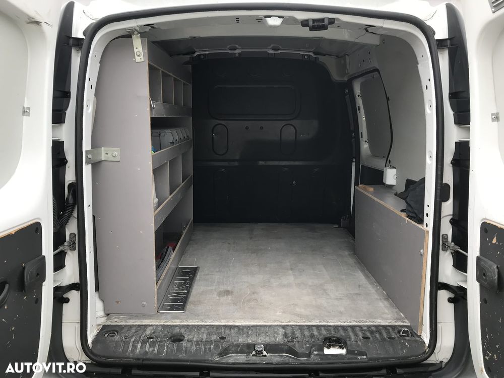 Renault Kangoo BLUE dCi 95 Intens - 37