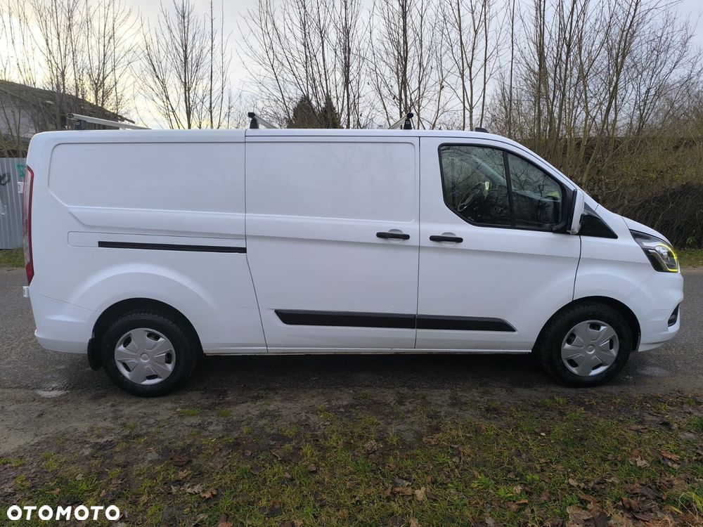 Ford TRANSIT CUSTOM - 3