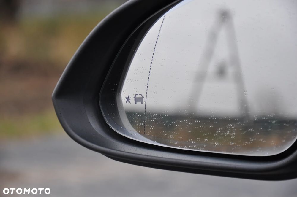 Opel Insignia 2.0 CDTI Cosmo S&S - 36