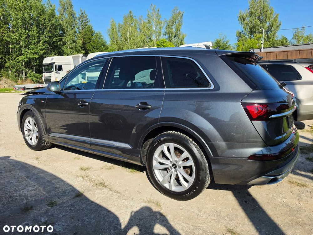 Audi Q7 - 9