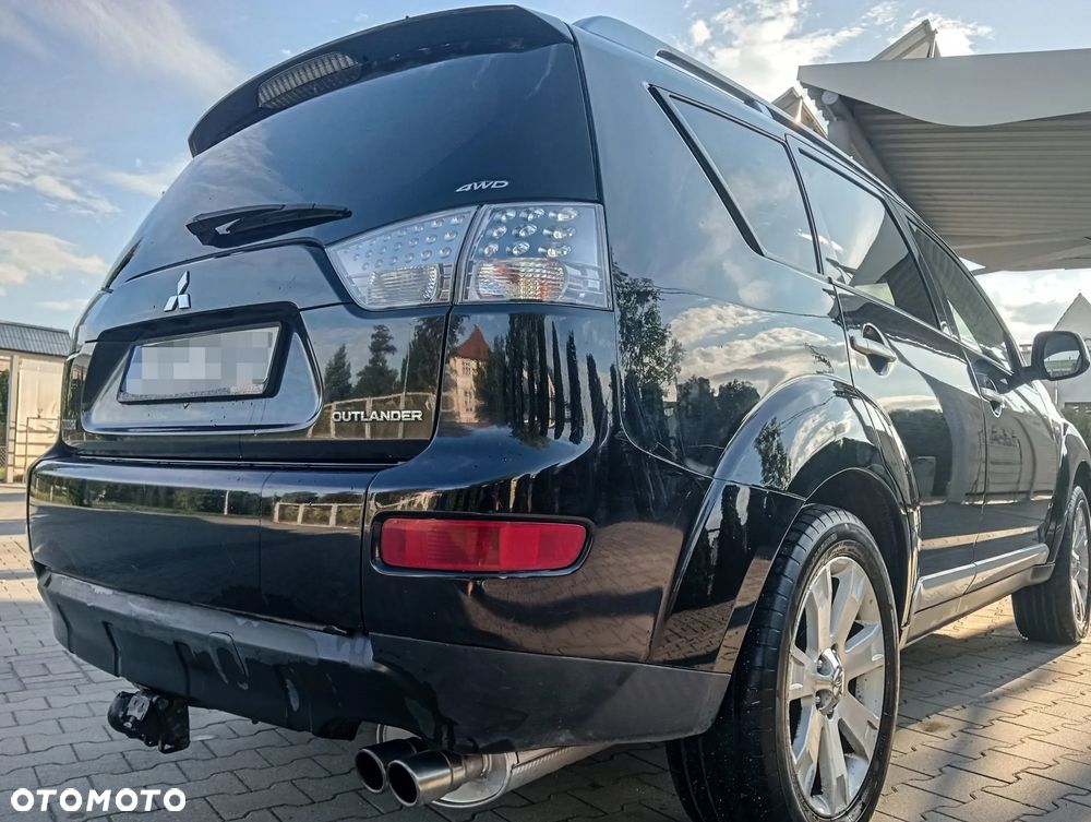 Mitsubishi Outlander 2.0 DID Intense + - 1
