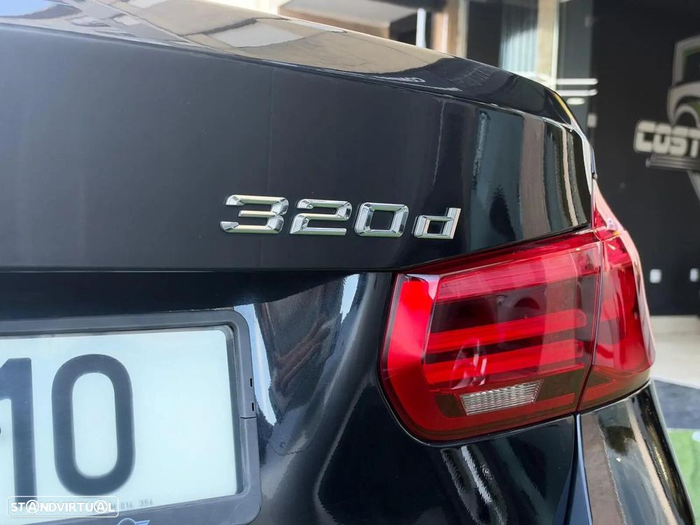 BMW 320 d Line Sport - 9