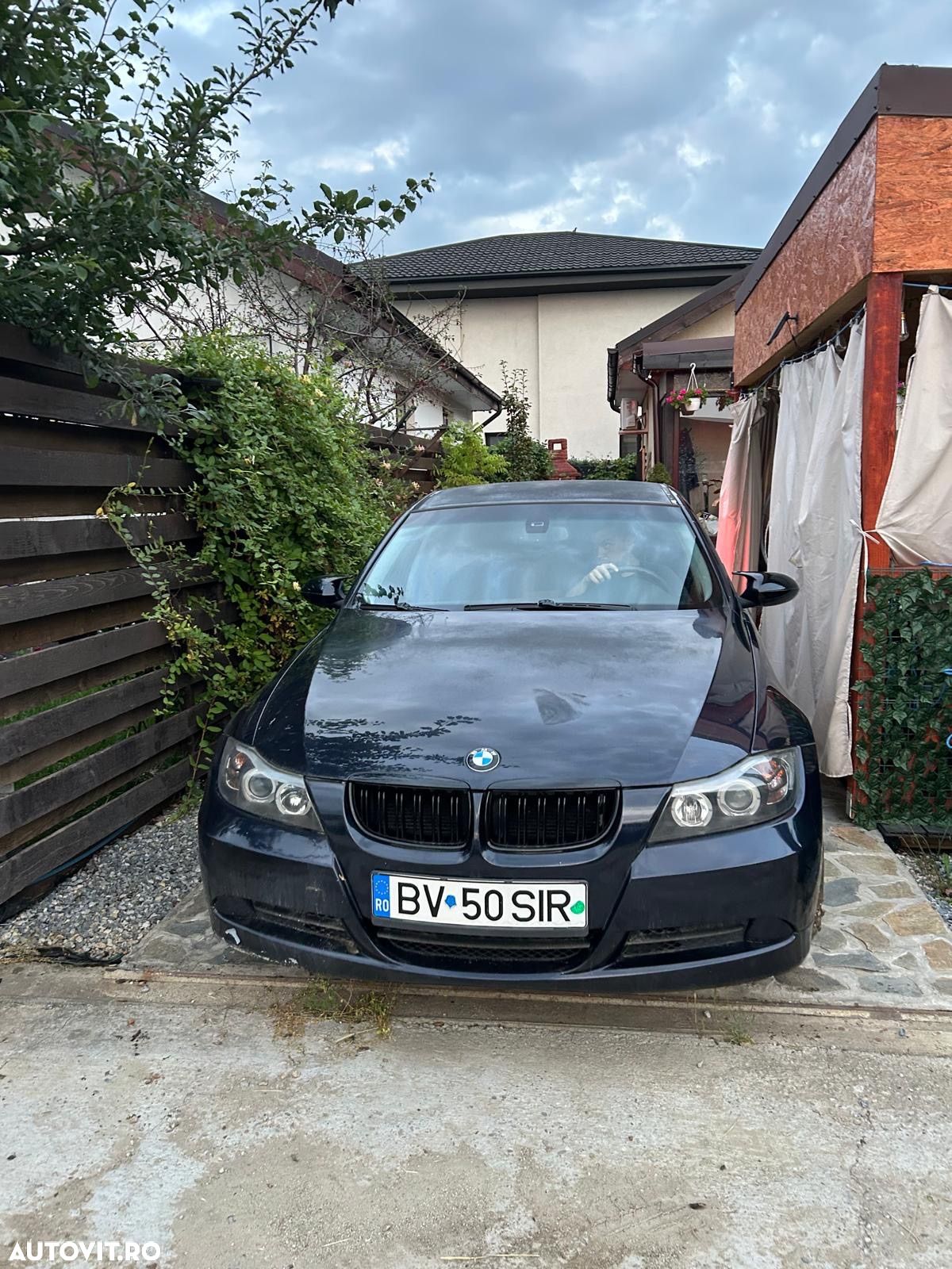 BMW Seria 3 - 1
