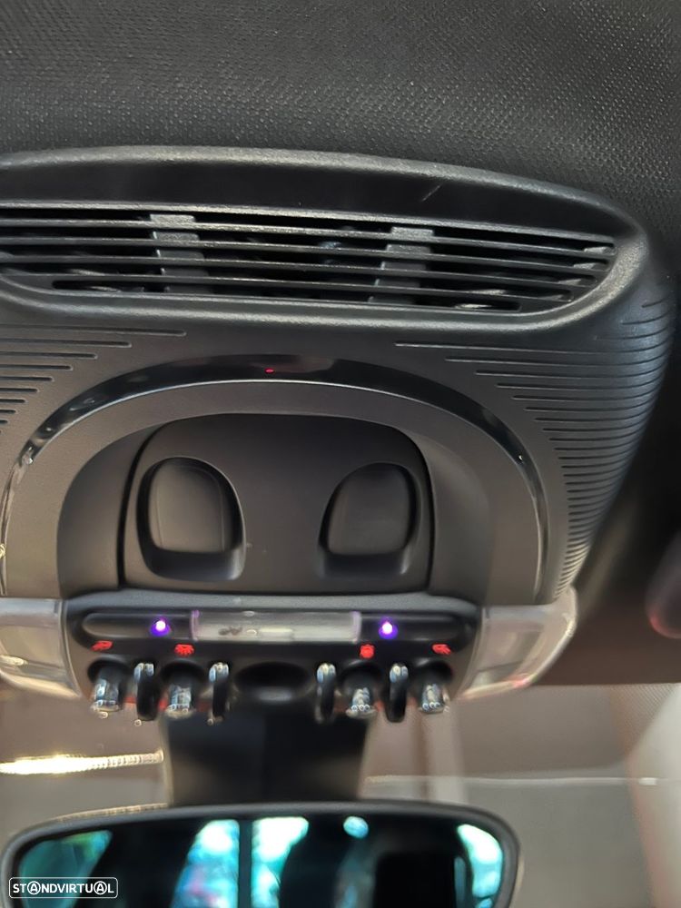 MINI Clubman One D - 23