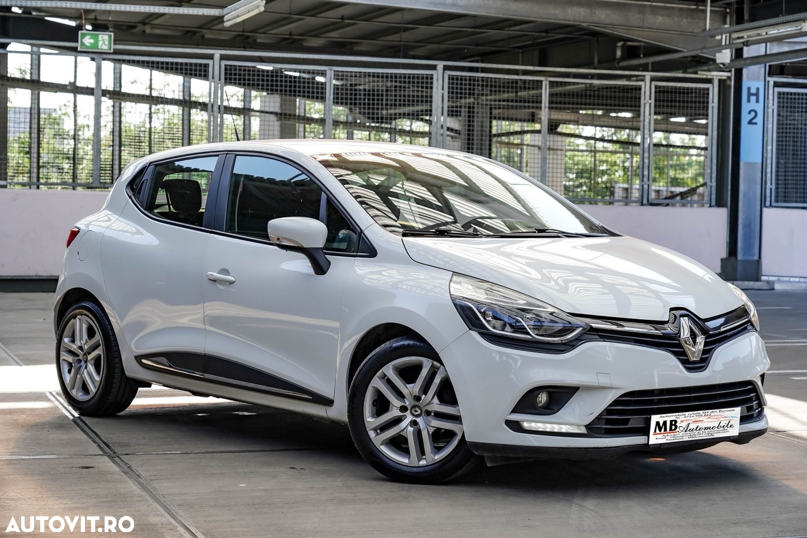 Renault Clio IV 1.2 Life - 4