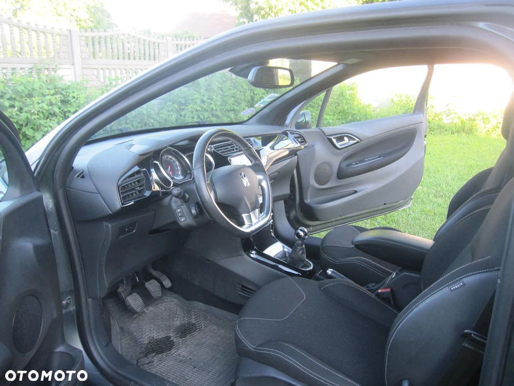 Citroën DS3 PureTech 110 Start & Stop SoChic - 12