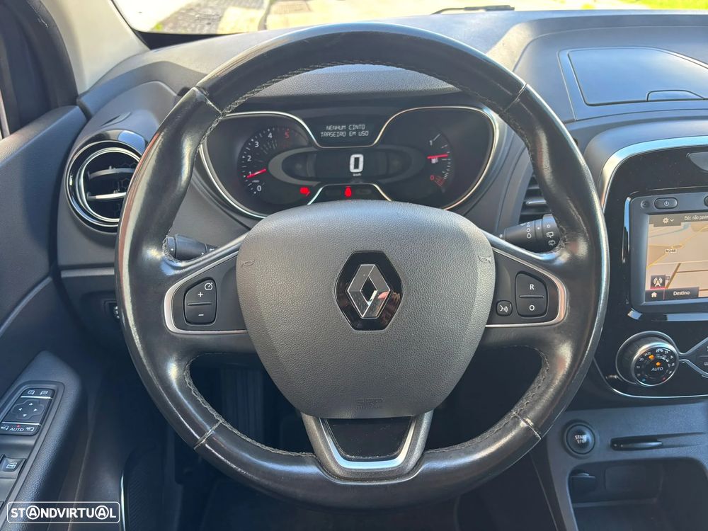 Renault Captur 1.5 dCi Exclusive - 24