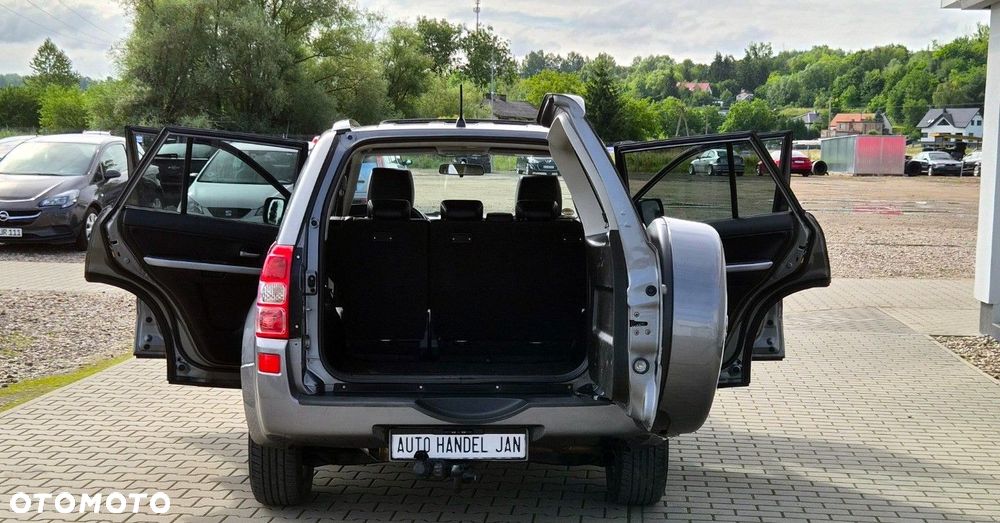 Suzuki Grand Vitara - 18