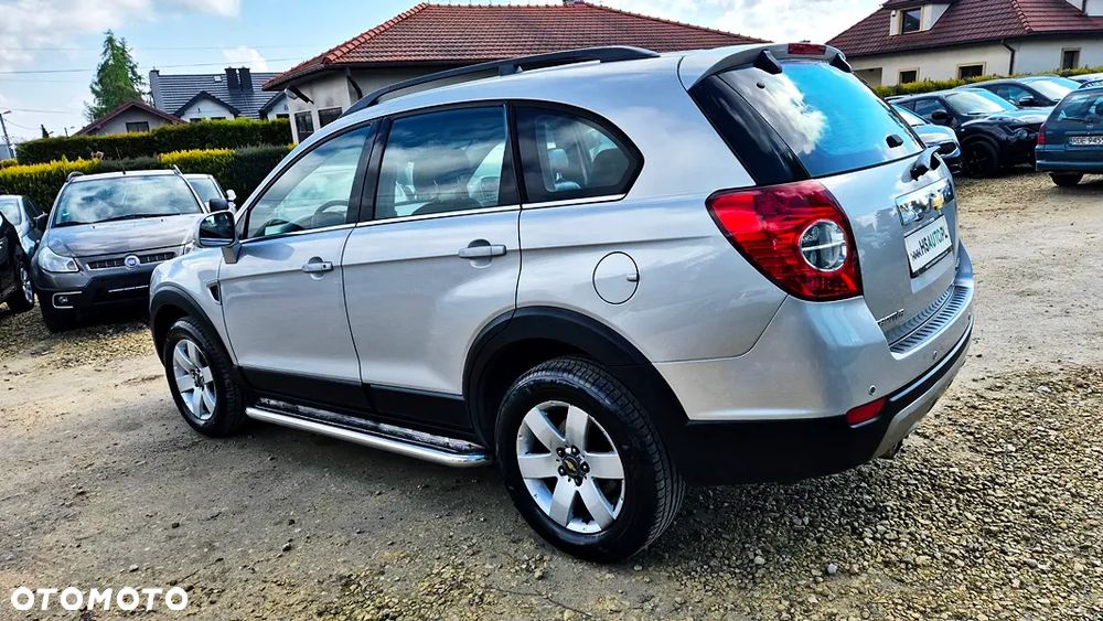 Chevrolet Captiva 2.4 LS - 15