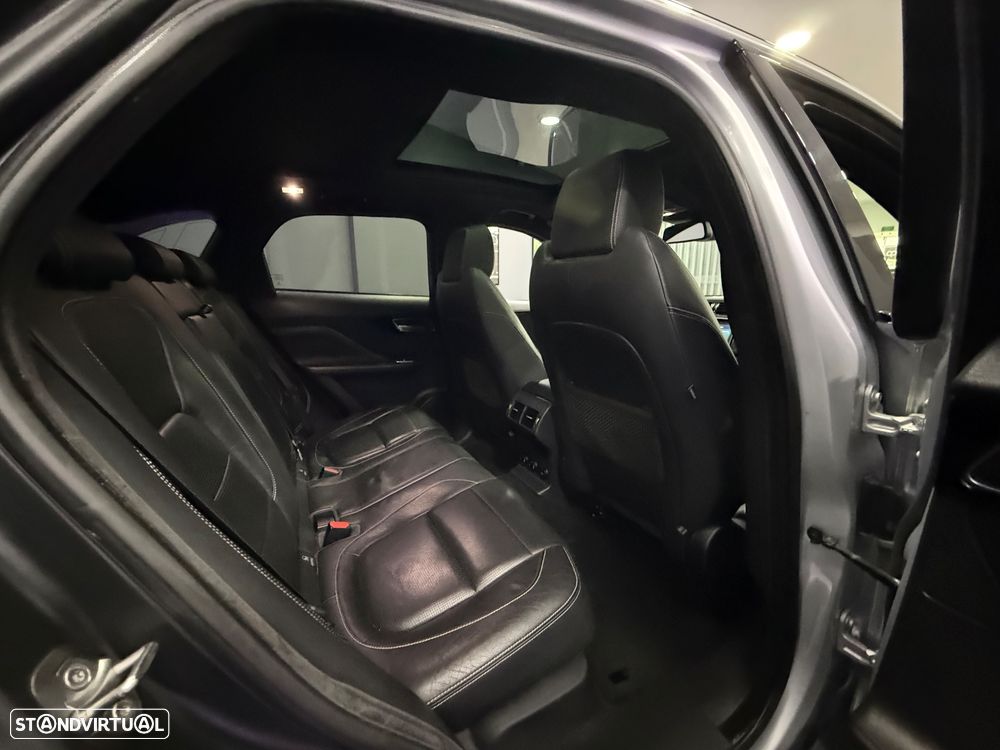 Jaguar F-Pace 20d Aut. R-Sport - 18
