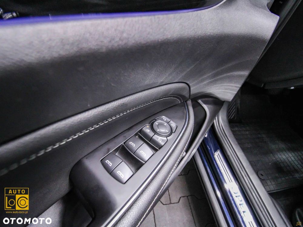 Opel Insignia 2.0 BiTrb D 4x4 Automatik Exclusive - 30