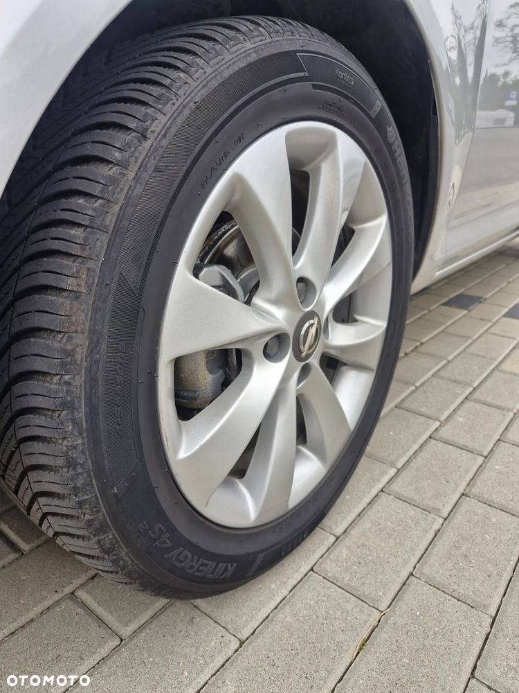 Opel Corsa 1.4 16V Innovation - 23