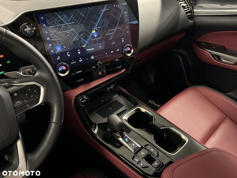 Lexus NX 350h Prestige AWD - 24