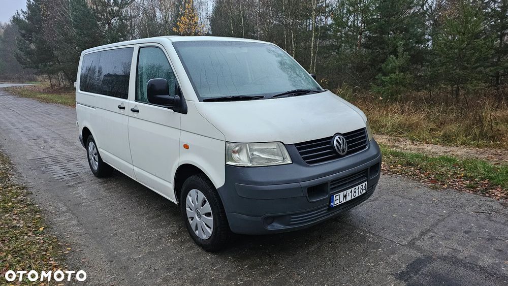 Volkswagen Transporter - 2